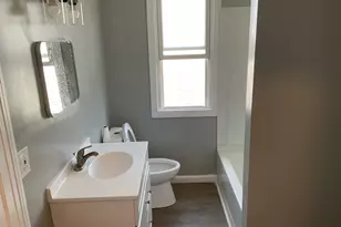 1309 E Main St, Waterbury, CT 06705 - Photo 4