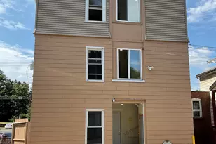 1309 E Main St, Waterbury, CT 06705 - Photo 2