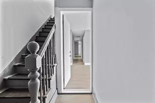 746 Maple St, Bridgeport, CT 06608 - Photo 22