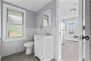 746 Maple St, Bridgeport, CT 06608 - Photo 18