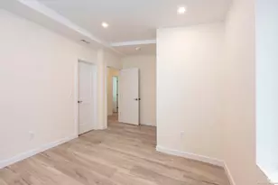 141 Bridge St, Middletown, CT 06457 - Photo 4