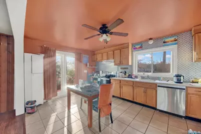 375 Silver Street, Bridgeport, CT 06610 - Photo 12