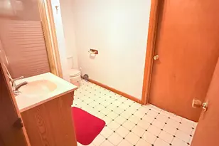 12 Chester Dr, Windsor Locks, CT 06096 - Photo 4