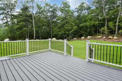 155 Old Common Road, Wethersfield, CT 06109 - Photo 18