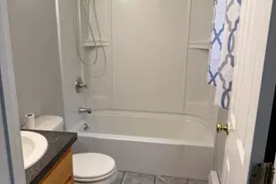 12 Harbison Ave, Hartford, CT 06106 - Photo 10