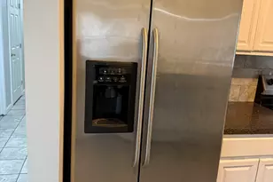 12 Harbison Ave, Hartford, CT 06106 - Photo 8