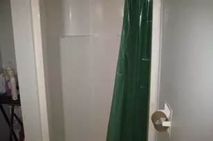 90 Tom Thumb St, Bridgeport, CT 06606 - Photo 16