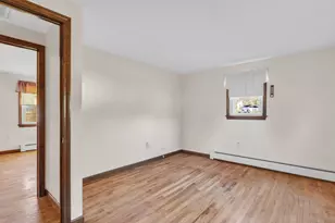 7 E Rd, East Windsor, CT 06016 - Photo 14