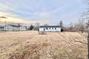 471 Quinnipiac Ave, North Haven, CT 06473 - Photo 24
