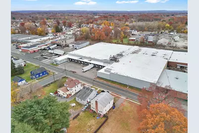 241 Park Avenue #A, East Hartford, CT 06108 - Photo 2