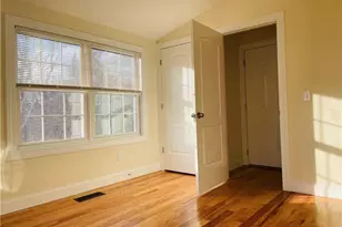 31 Brainerd Rd, Branford, CT 06405 - Photo 16