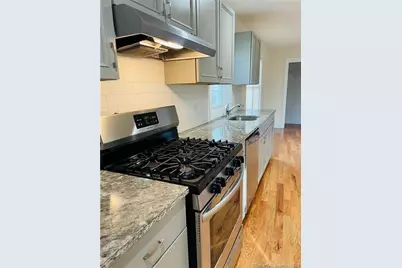 31 Brainerd Road #1, Branford, CT 06405 - Photo 2