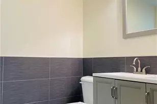 31 Brainerd Rd, Branford, CT 06405 - Photo 10