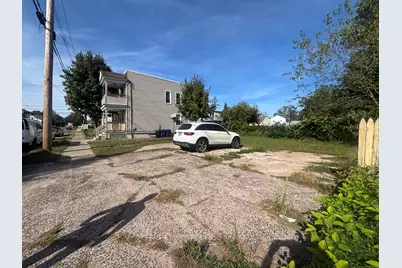 28 Brown Street, West Haven, CT 06516 - Photo 8