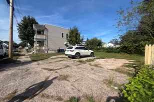 28 Brown St, West Haven, CT 06516 - Photo 8