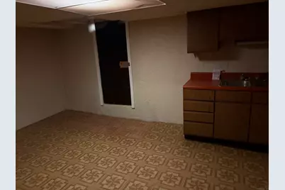 39 Westphal Street, West Hartford, CT 06110 - Photo 16