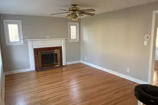 39 Westphal St, West Hartford, CT 06110 - Photo 6