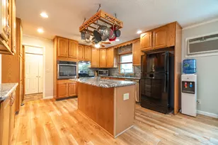 127 Cook Hill Rd, Wallingford, CT 06492 - Photo 14