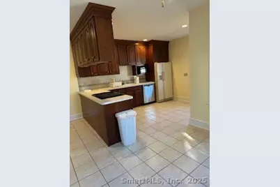 70 Thorpe Street #72, Fairfield, CT 06824 - Photo 10