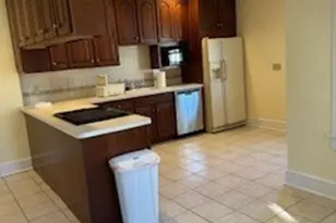 70 Thorpe St, Fairfield, CT 06824 - Photo 10