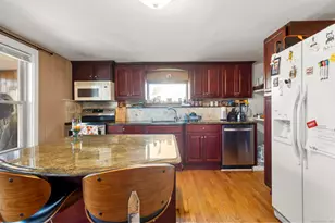 35 Morse St, Meriden, CT 06450 - Photo 12