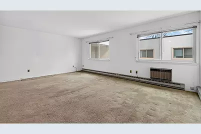 34 Crescent Street #APT 2D, Stamford, CT 06906 - Photo 8