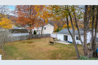 118 Hellstrom Road, East Haven, CT 06512 - Photo 8