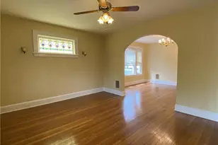 25 4th St, Norwalk, CT 06855 - Photo 2