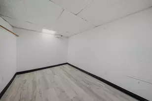 332 Palisade Ave, Bridgeport, CT 06610 - Photo 6