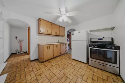 332 Palisade Avenue, Bridgeport, CT 06610 - Photo 2