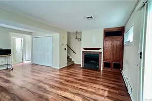 25 Farmington Meadow Dr, Farmington, CT 06032 - Photo 2