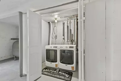 8 Lloyd Road, Norwalk, CT 06850 - Photo 18