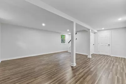 8 Lloyd Road, Norwalk, CT 06850 - Photo 16