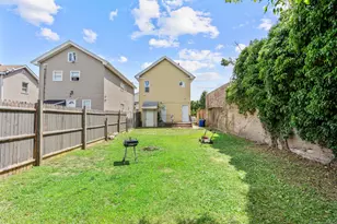 308 Poplar St, New Haven, CT 06513 - Photo 10