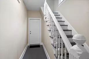 70 Fairview St, New Britain, CT 06051 - Photo 8