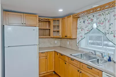 1095 South Grand Street, Suffield, CT 06093 - Photo 8