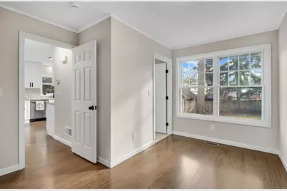 28 Devon Drive, Manchester, CT 06040 - Photo 14