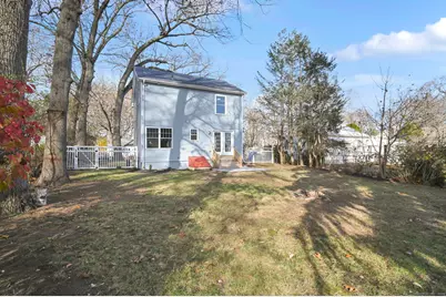 28 Devon Drive, Manchester, CT 06040 - Photo 32