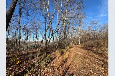 71 Hilltop Drive, Branford, CT 06405 - Photo 1