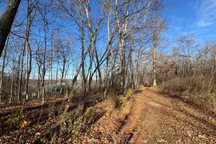 71 Hilltop Dr, Branford, CT 06405 - Photo 1