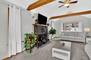 416 Hillcrest Ave, West Springfield, MA 01089 - Photo 14