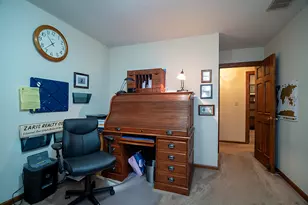 250 Hume Dr, Hamden, CT 06514 - Photo 28