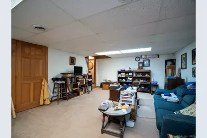 250 Hume Drive, Hamden, CT 06514 - Photo 36