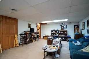 250 Hume Dr, Hamden, CT 06514 - Photo 36