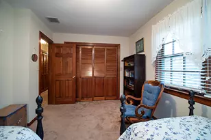 250 Hume Dr, Hamden, CT 06514 - Photo 30