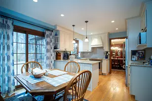 250 Hume Dr, Hamden, CT 06514 - Photo 10