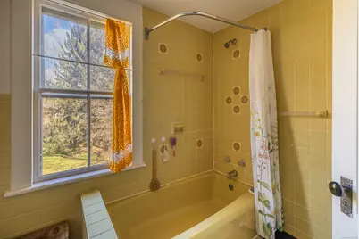 2 Stony Brook Road, Newtown, CT 06470 - Photo 18