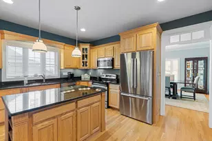 17 Autumn Ln, Glastonbury, CT 06033 - Photo 4