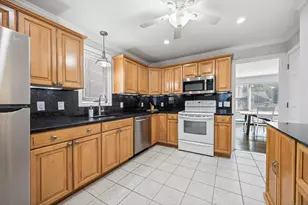 28 Brookdale Ave, Milford, CT 06460 - Photo 8
