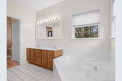 101 Royals Court, Trumbull, CT 06611 - Photo 22